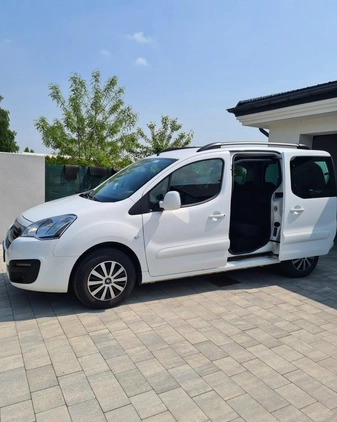 Peugeot Partner cena 32000 przebieg: 234100, rok produkcji 2016 z Siedlce małe 56